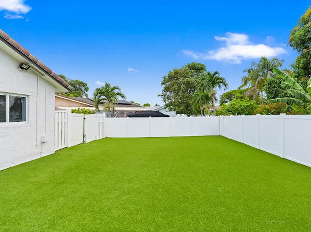 11171 NW 36th Court Coral Springs FL 33065