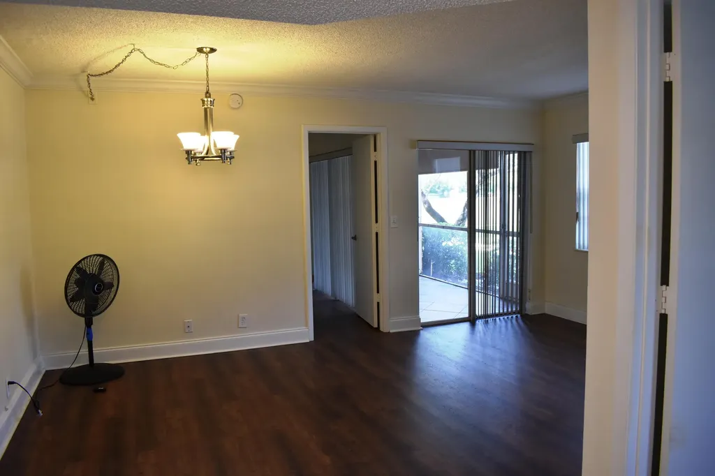 1536 SE Royal Green Circle Port St Lucie FL 34952