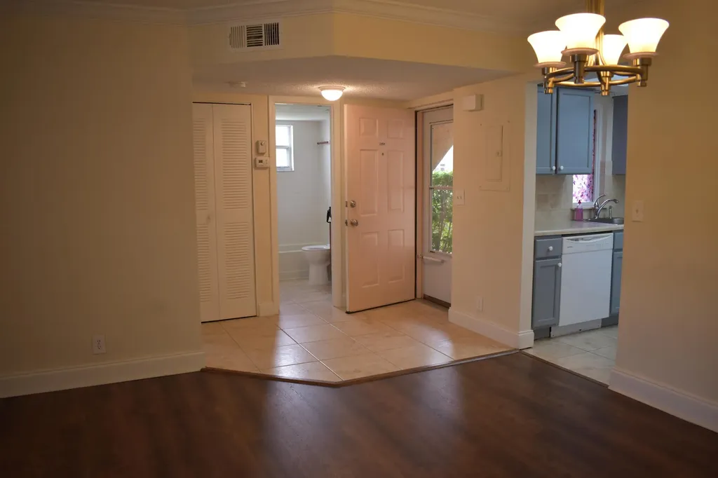 1536 SE Royal Green Circle Port St Lucie FL 34952