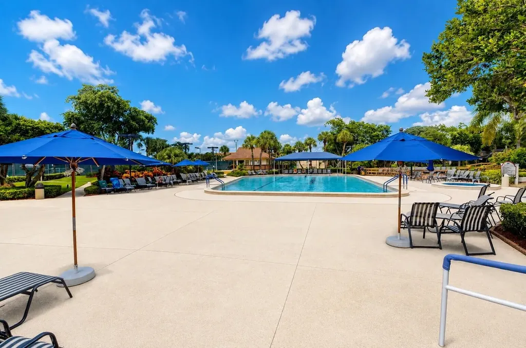 10039 53rd Way S Boynton Beach FL 33437