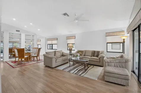 10039 53rd Way S Boynton Beach FL 33437
