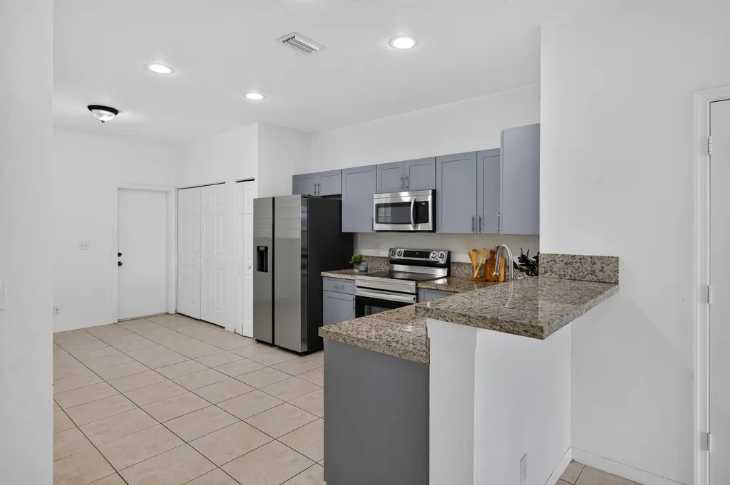 2391 Pasadena Way Weston FL 33327