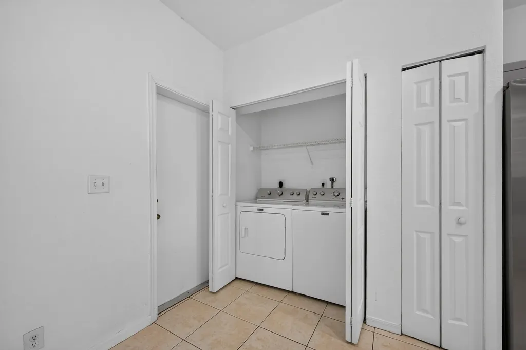 2391 Pasadena Way Weston FL 33327