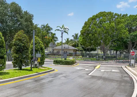 2391 Pasadena Way Weston FL 33327