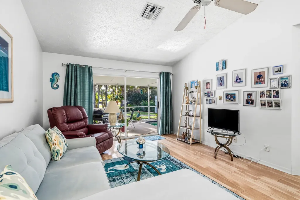 1866 Sixty Oaks Lane Vero Beach FL 32966