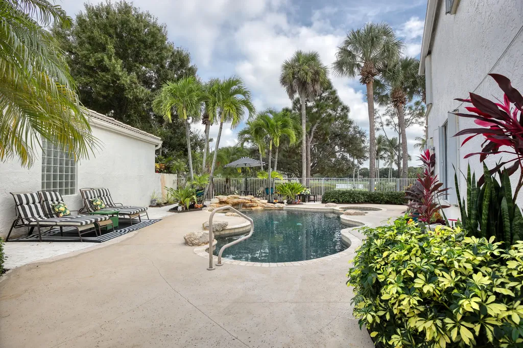 2070 Chagall Circle West Palm Beach FL 33409