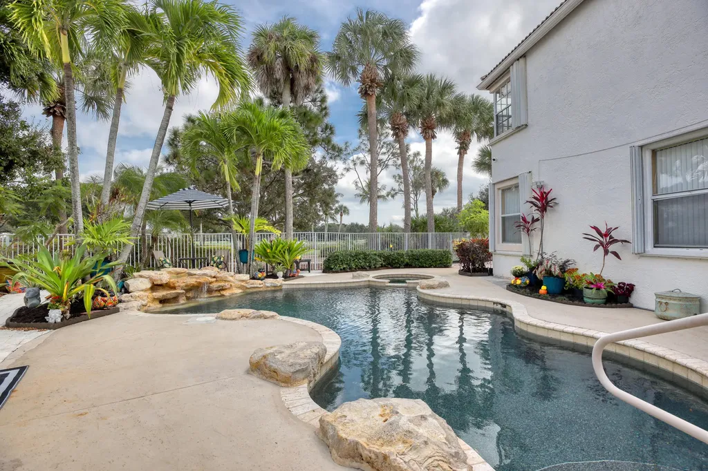 2070 Chagall Circle West Palm Beach FL 33409
