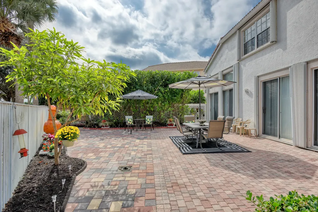 2070 Chagall Circle West Palm Beach FL 33409