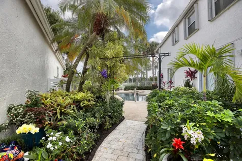 2070 Chagall Circle West Palm Beach FL 33409