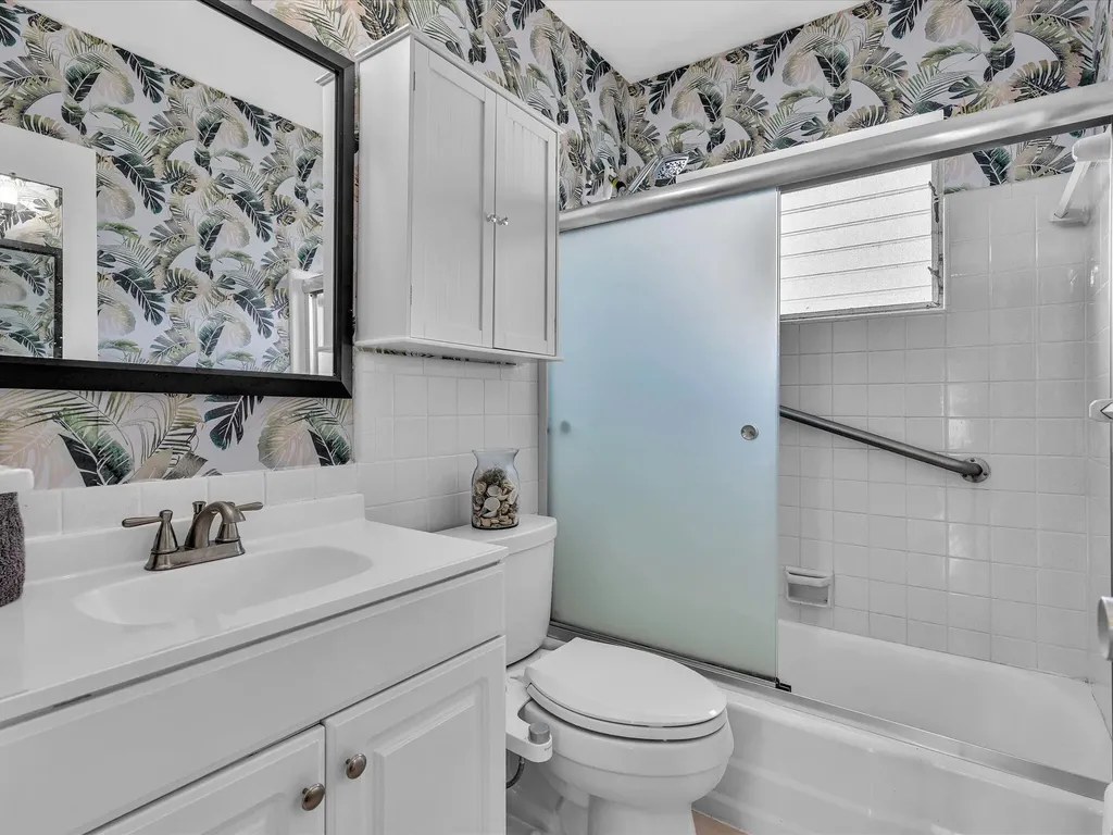 3232 Canal Drive Pompano Beach FL 33062
