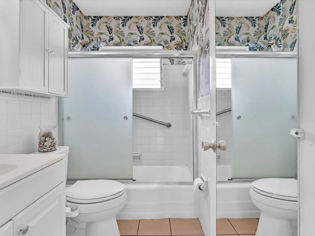3232 Canal Drive Pompano Beach FL 33062
