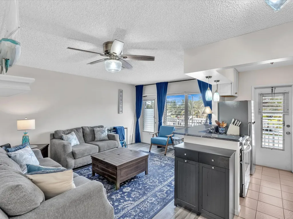 3232 Canal Drive Pompano Beach FL 33062