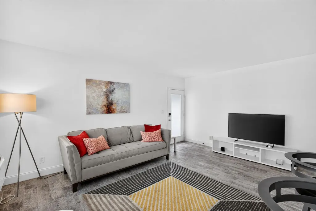 624 Orton Avenue Fort Lauderdale FL 33304