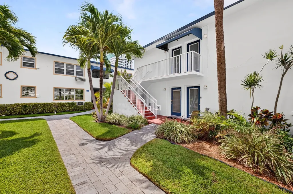 624 Orton Avenue Fort Lauderdale FL 33304