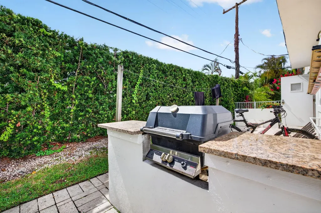 624 Orton Avenue Fort Lauderdale FL 33304