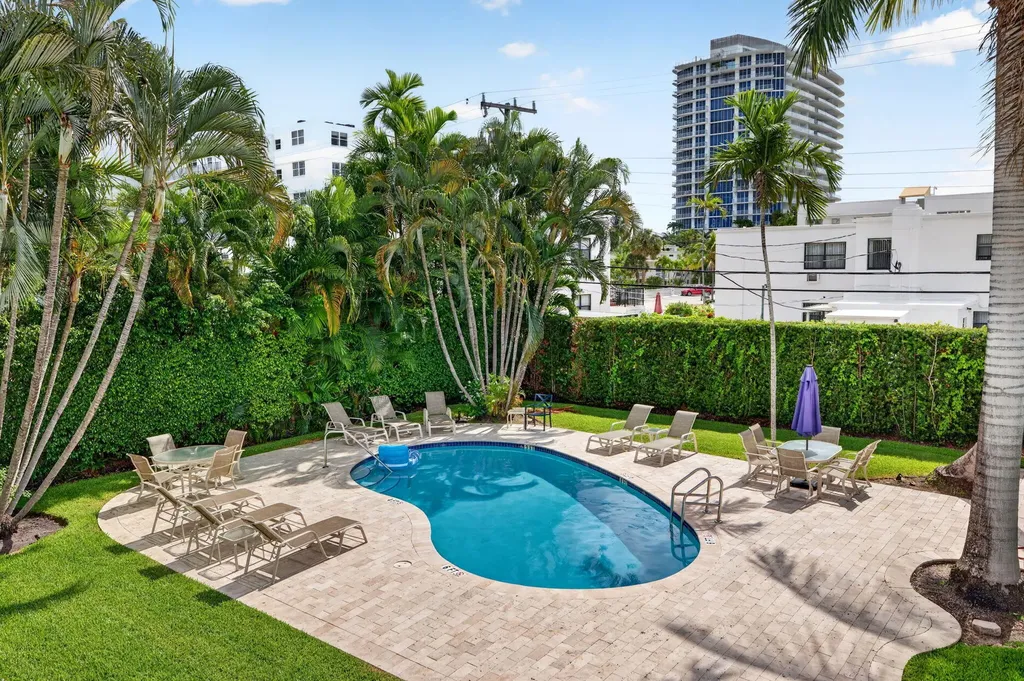 624 Orton Avenue Fort Lauderdale FL 33304