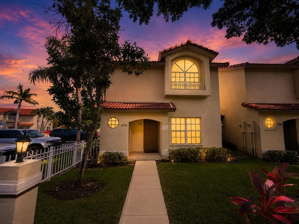 402 NW 108th Terrace Pembroke Pines FL 33026
