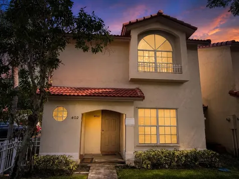 402 NW 108th Terrace Pembroke Pines FL 33026
