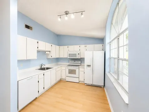 402 NW 108th Terrace Pembroke Pines FL 33026