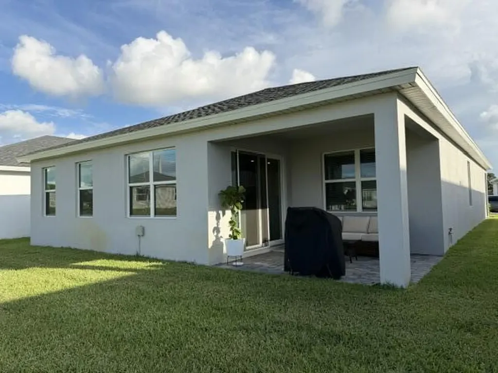 9044 Dahlia Circle Port St Lucie FL 34986