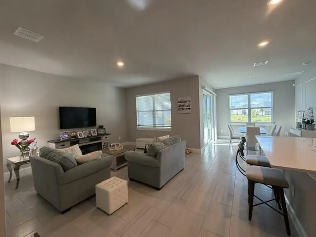 9044 Dahlia Circle Port St Lucie FL 34986