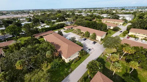 400 18th Street Vero Beach FL 32960
