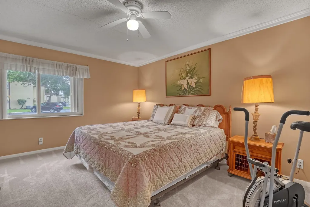 337 Pine Ridge Circle Greenacres FL 33463