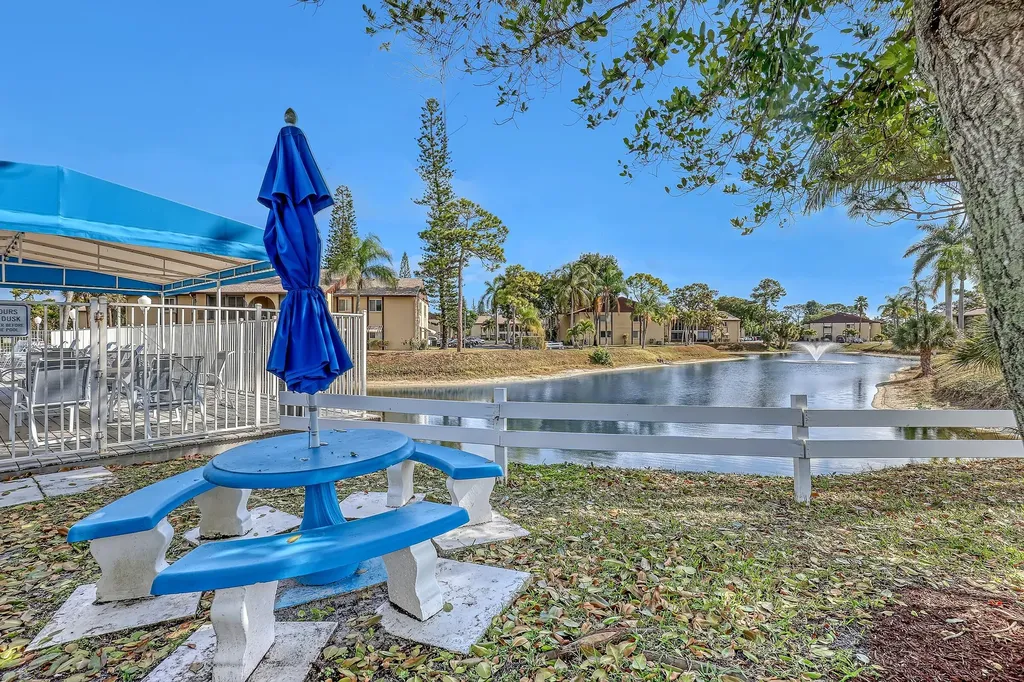 337 Pine Ridge Circle Greenacres FL 33463