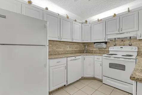 337 Pine Ridge Circle Greenacres FL 33463