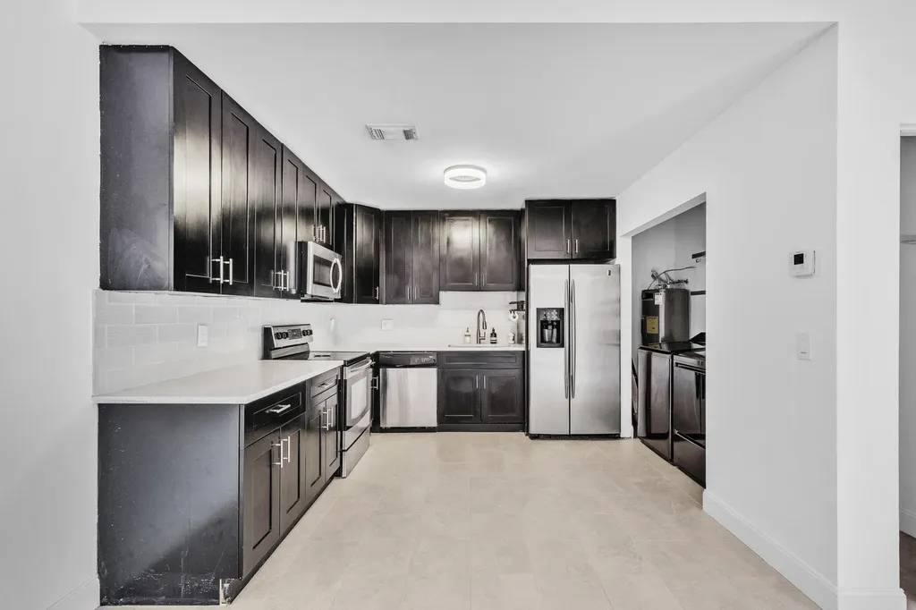 4757 Sunny Palm Circle West Palm Beach FL 33415