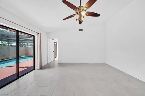 4757 Sunny Palm Circle West Palm Beach FL 33415