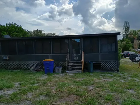 7930 SE Cactus Trail Hobe Sound FL 33455