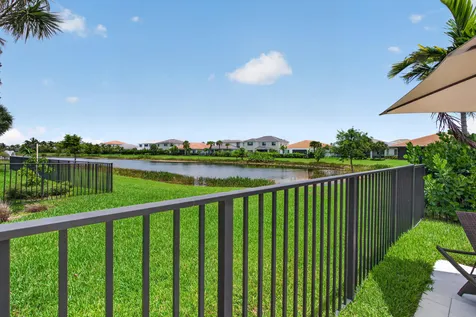 12203 Waterstone Circle Palm Beach Gardens FL 33412