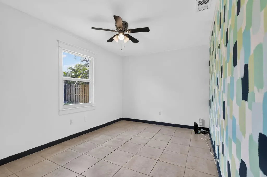 5258 Canal Circle W Lake Worth FL 33467