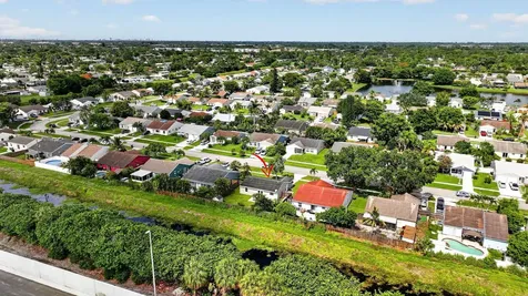 5258 Canal Circle W Lake Worth FL 33467