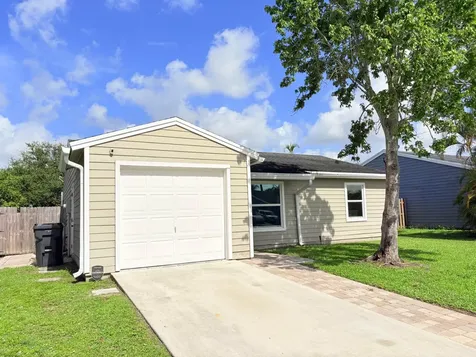 5258 Canal Circle W Lake Worth FL 33467