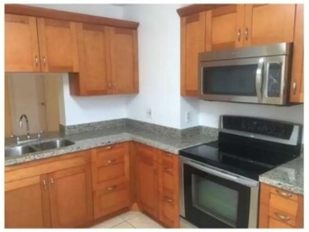 3549 NW 94th Avenue Sunrise FL 33351