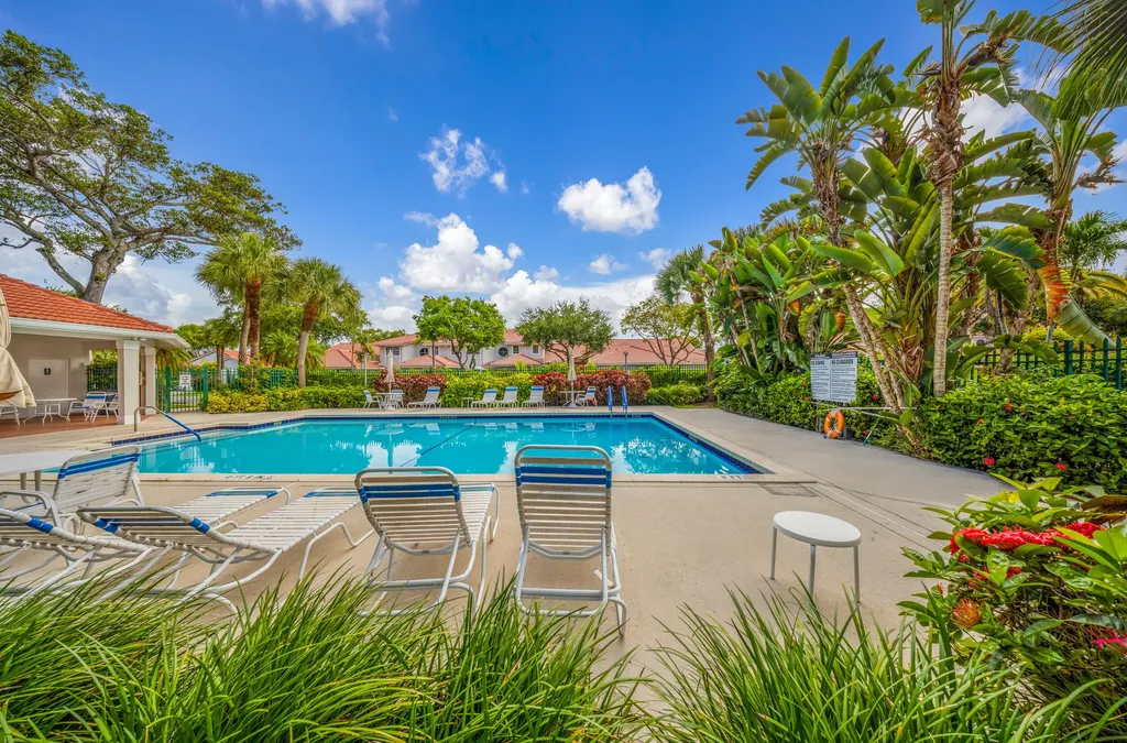 4117 W Palm Aire Drive Pompano Beach FL 33069