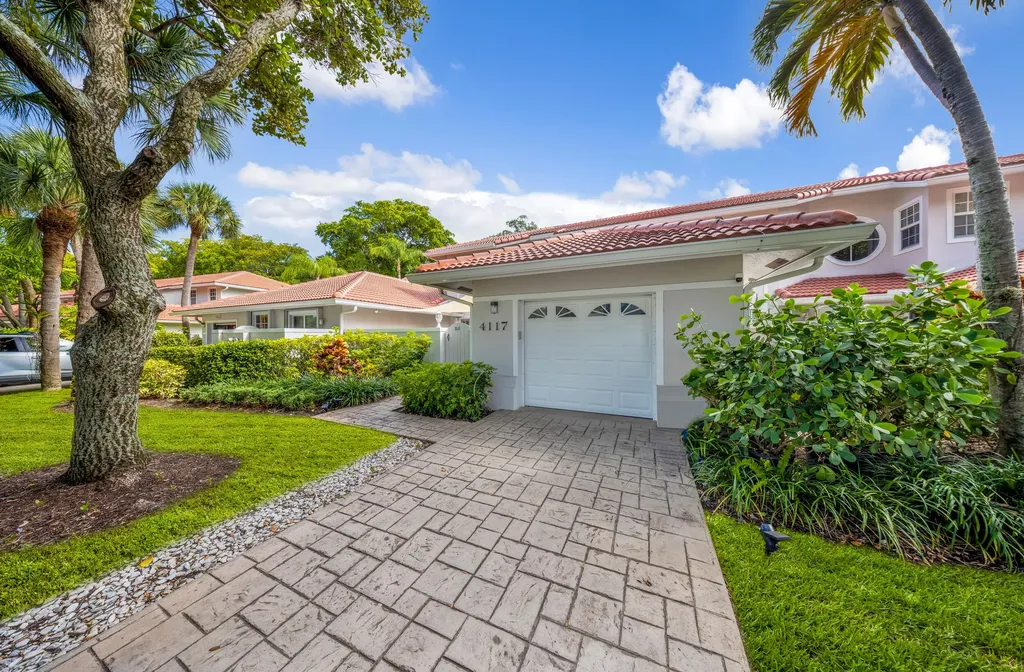 4117 W Palm Aire Drive Pompano Beach FL 33069