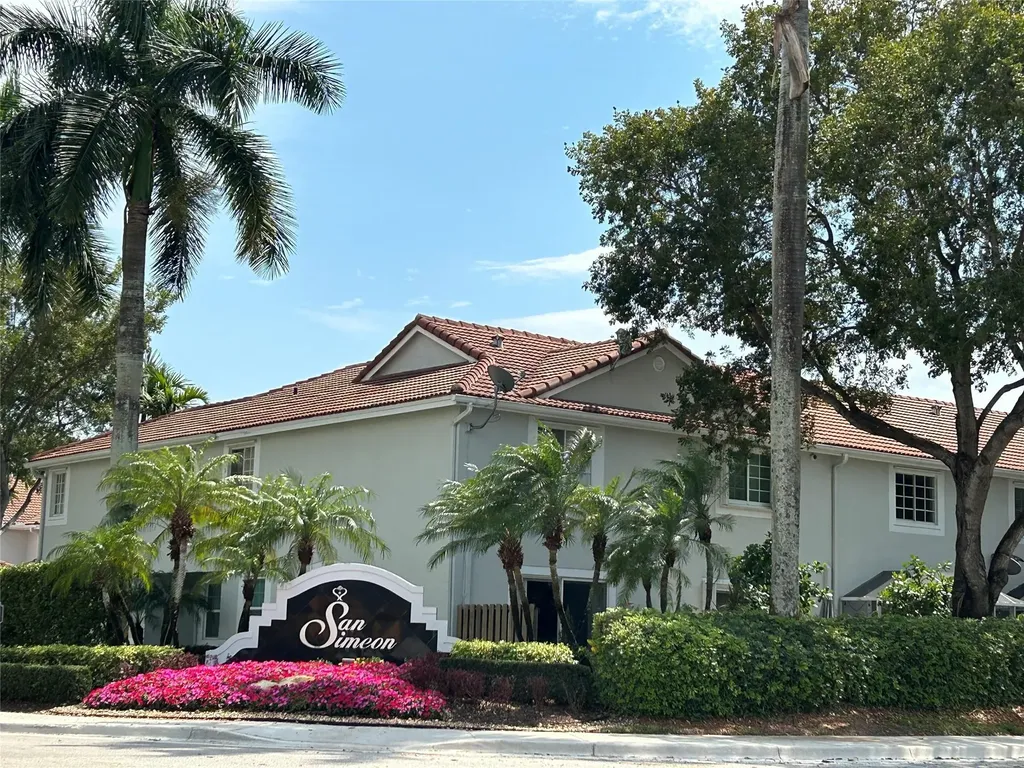 3730 San Simeon Circle Weston FL 33331