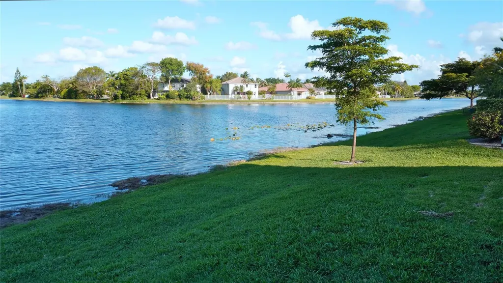 3730 San Simeon Circle Weston FL 33331