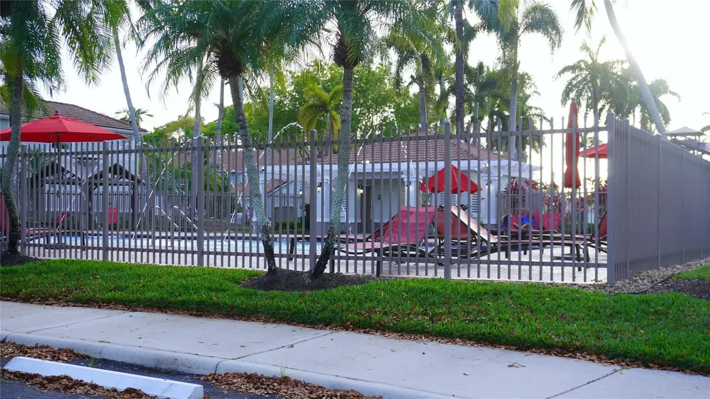 3730 San Simeon Circle Weston FL 33331
