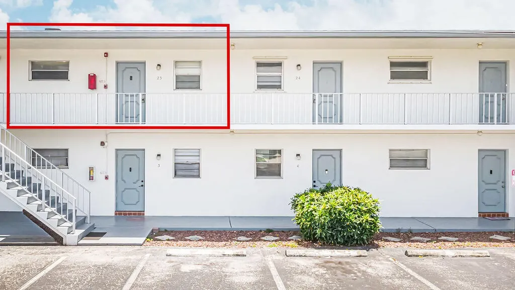 420 W Palm Street Lantana FL 33462