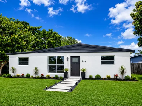 4181 Winchester Lane West Palm Beach FL 33406