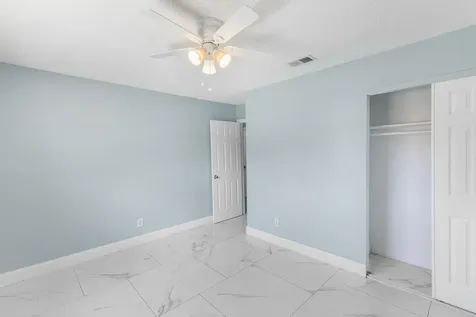 2137 San Jose Boulevard Orlando FL 32808