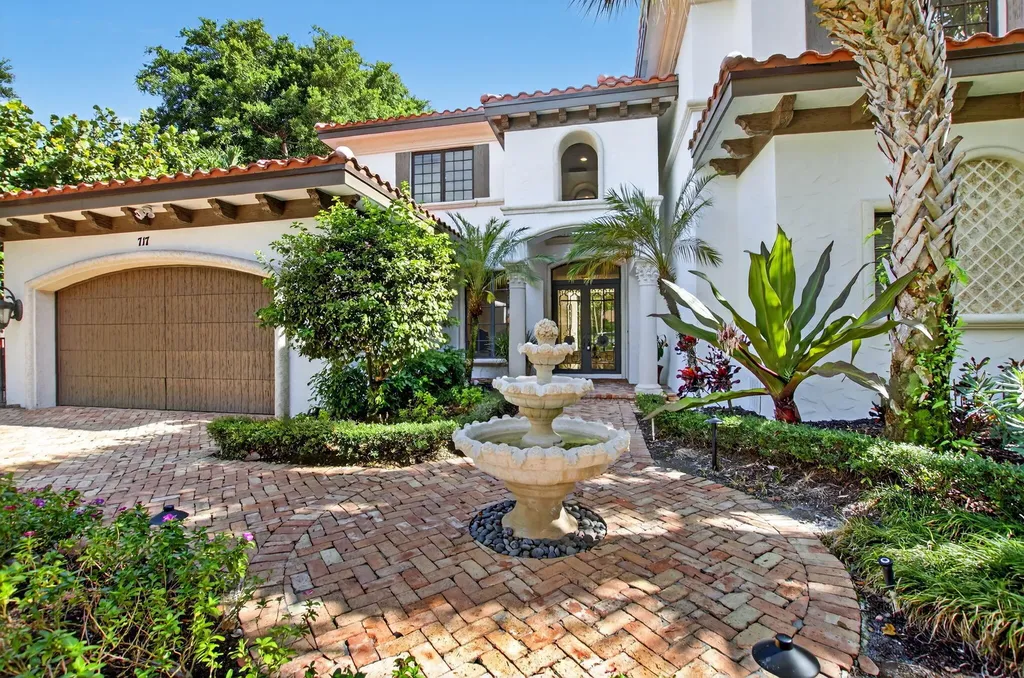 717 NW 4th Street Boca Raton FL 33486