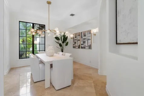 717 NW 4th Street Boca Raton FL 33486