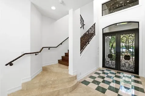 717 NW 4th Street Boca Raton FL 33486
