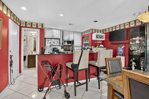 1447 SW 6th Avenue Fort Lauderdale FL 33315