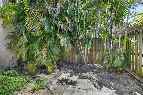 1447 SW 6th Avenue Fort Lauderdale FL 33315